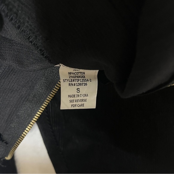 Wild Honey Flared Corduroy Pants Front Zipper and Pockets Black Size Small - Picture 5 of 10